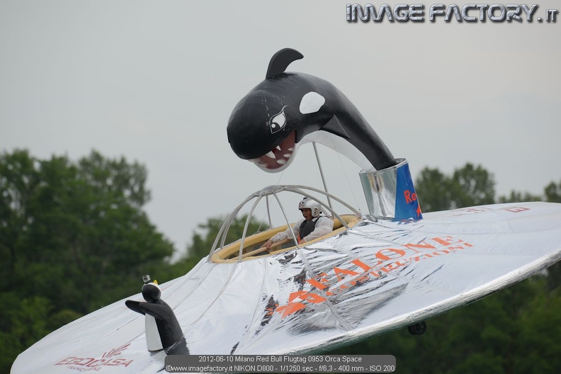 2012-06-10 Milano Red Bull Flugtag 0953 Orca Space.jpg